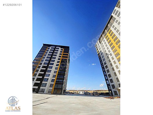 Ilgın Sarı'dan Yerden Isıtmalı Geniş Peyzajlı Sıfır 4+1