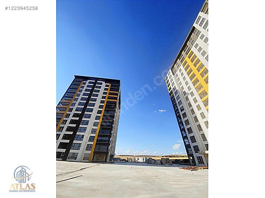 Ilgın Sarı'dan Yeni Batı'da Yerden Isıtmalı Orman Cepheli 4+1